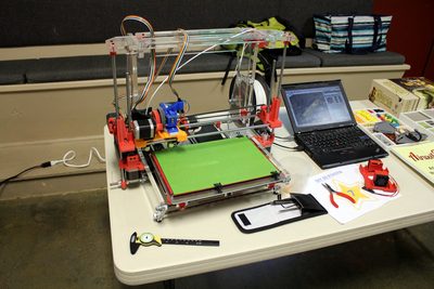 DIY and Hacker Showcase, May 2015, photo 2 of 36