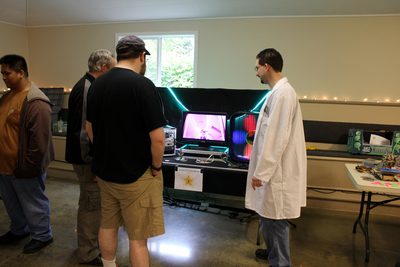 DIY and Hacker Showcase, May 2015, photo 3 of 36